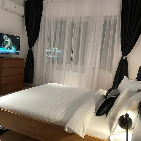 Old Town Superior By Mrg Apartament *