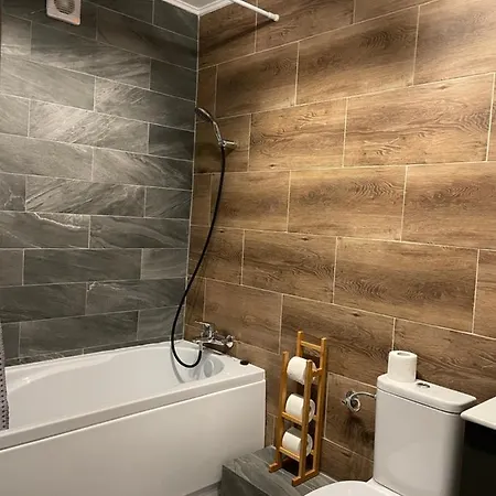 Old Town Superior By Mrg Bükreş